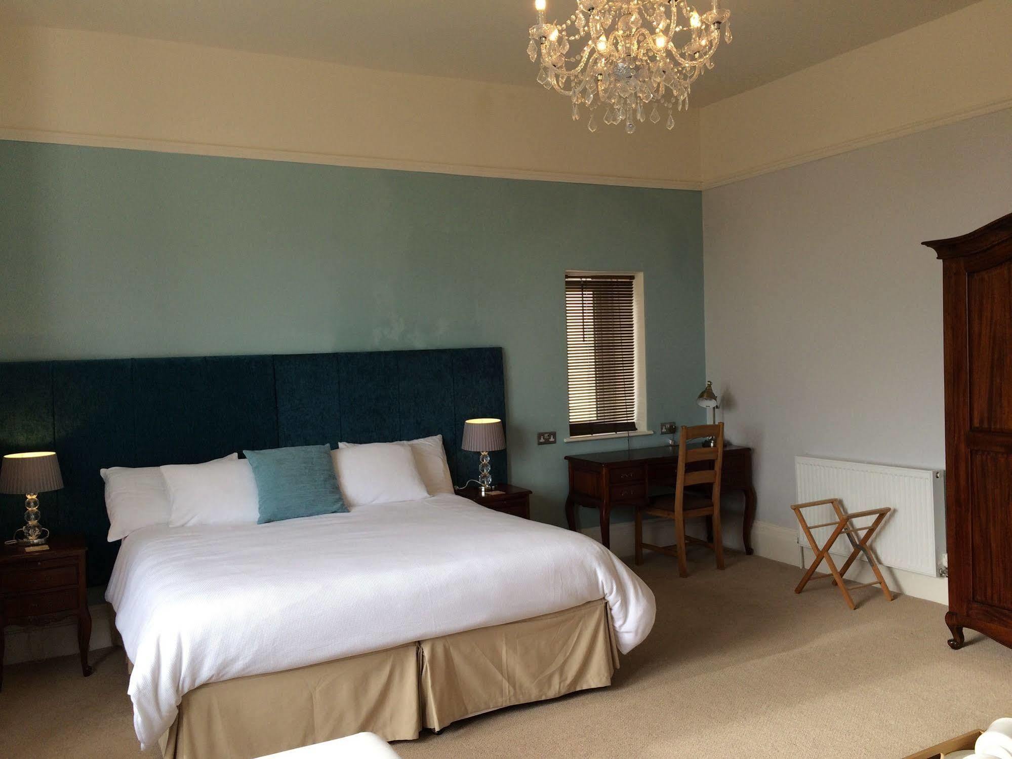 Crofton House Hotel Torquay Exterior photo